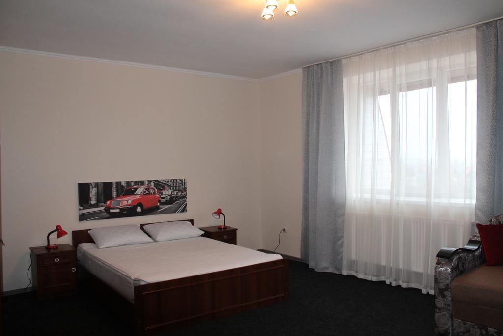 Apartment On Lermontova 35A Мукачево Экстерьер фото