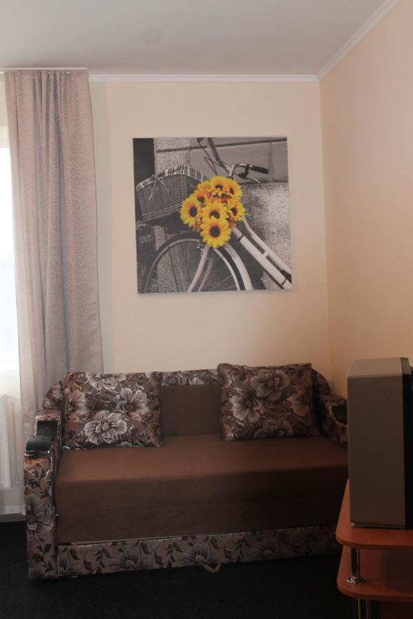 Apartment On Lermontova 35A Мукачево Экстерьер фото